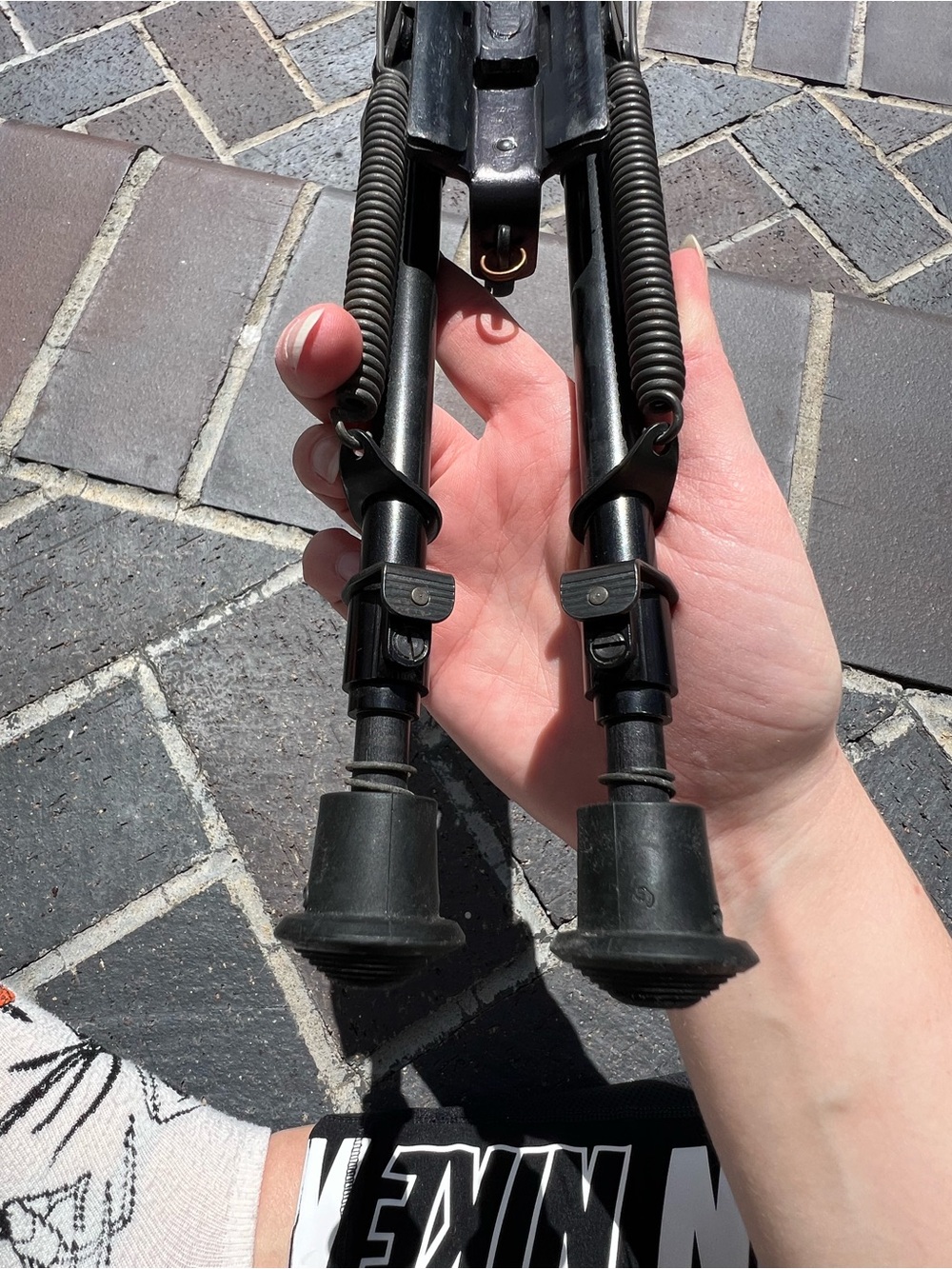 9 Inch Black Bipod for Hunting - Picture 7 of 10